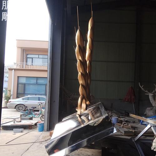 小麦雕塑制造厂 大型景观农作物雕塑 小麦穗雕塑工程制作